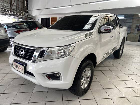 NISSAN FRONTIER 2.3 16V TURBO DIESEL SE CD 4X4 AUTOMÁTICO